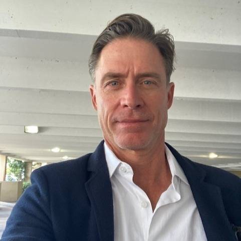 Robert James Photo
